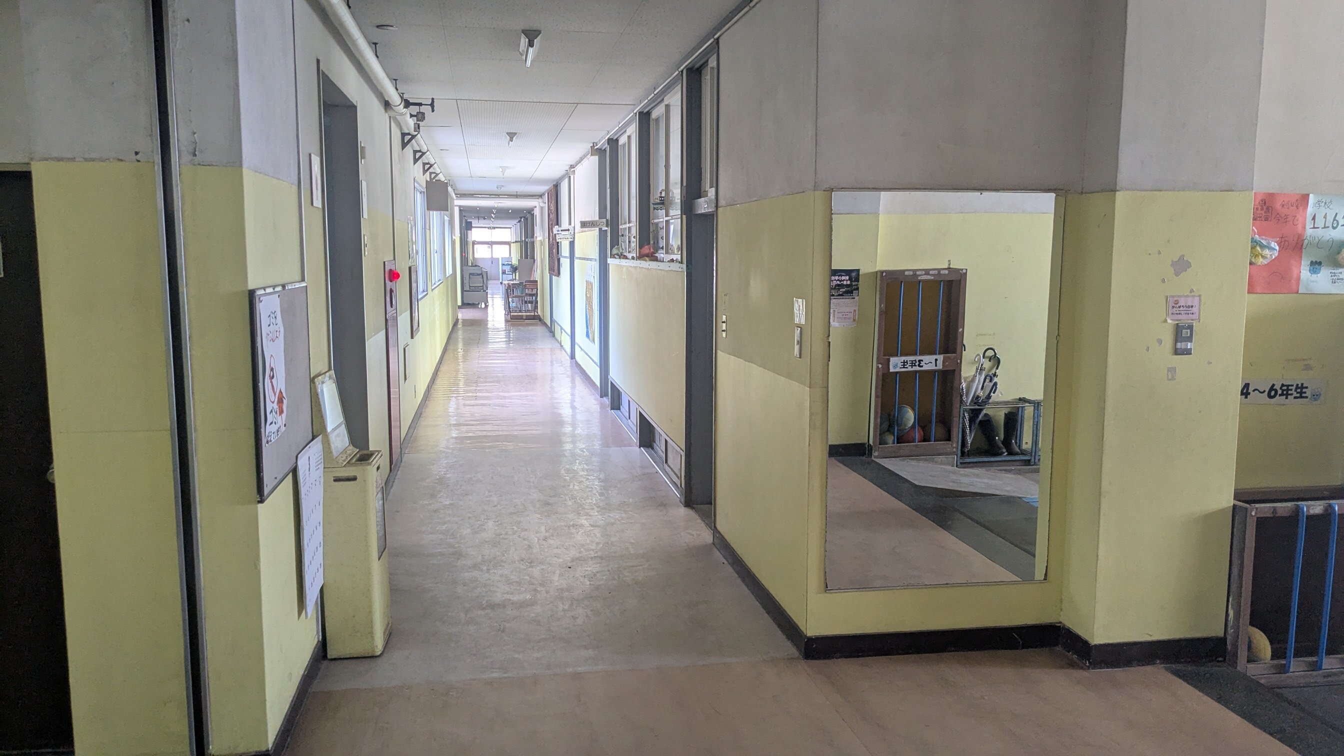 旧剣崎小学校【廊下１】
